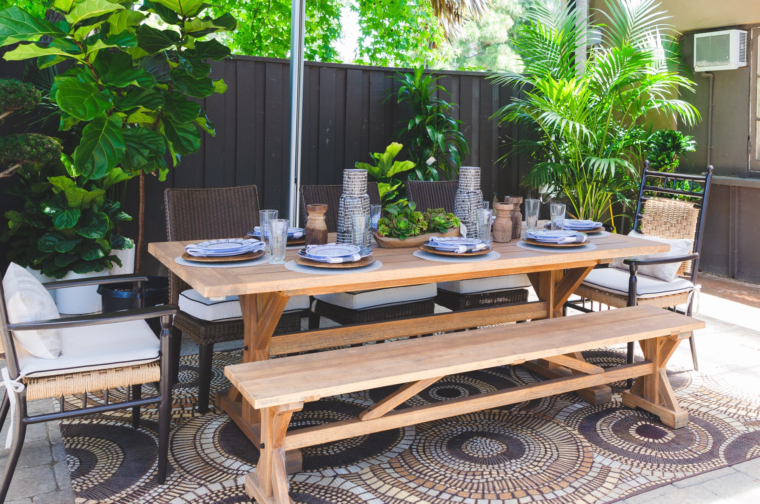 Outdoor Dining Areas